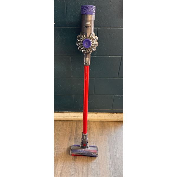 Lot of 1 Dyson V6 Absolute Stick Vacuum - Used