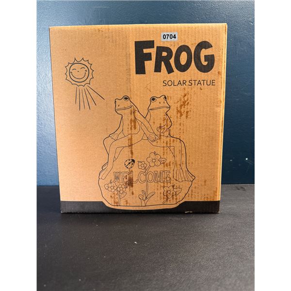Lot of 1 Frog Solar Statue for Home and Garden - New