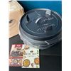 Image 3 : Lot of 1 Overmont 9QT Cast Iron Dutch Oven with Lid - Brand New!