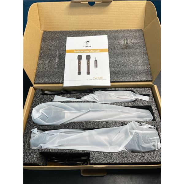 Lot of 1 Tonor TW630 UHF Dual Wireless Microphone Set - Brand New