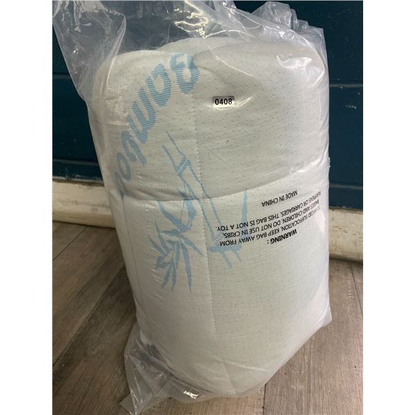 Lot of 1 Bamboo Bed Topper - No Size Indicated (Looks to Be King/Queen Size) - New Sealed