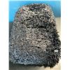 Image 2 : Lot of 1 Fluffy/Shaggy Area Rug Carpet - Approx. 3 x 5FT - Black - New
