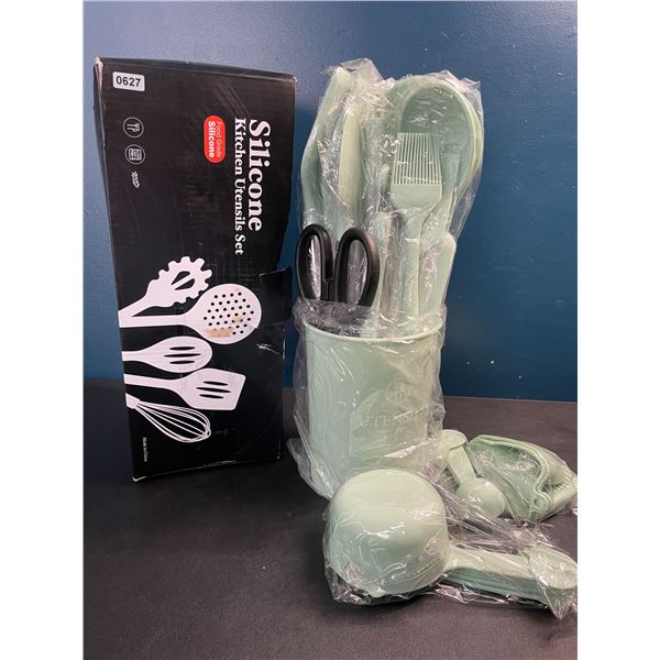 Lot of 1 Silicone Kitchen Utensil Set - Mint Green - Brand New