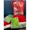 Image 2 : Lot of 1 "The Grinch" Dress-Up Costume for Adults/Grinch Santa Suit for Halloween - Size XL - New