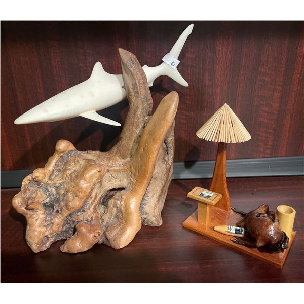 Decorative Shark Statue 8T w/ Humourous Frog Corona Collectable