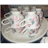 Image 2 : Floral Print Tea Cups Punch Bowl & More