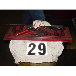 CYLINDER HEAD FIXTURE TOOL