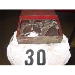 PISTON RING LAND CLEANER