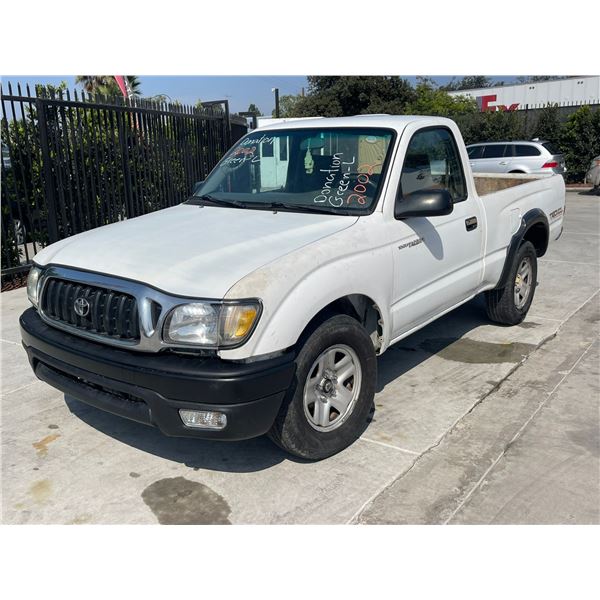 TOYT TACOMA 2002 SALV T/DONATION