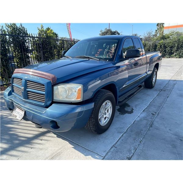 DODG DAKOTA 2006 T-2 DAYS