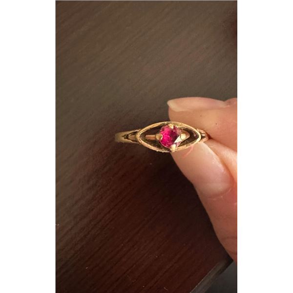 Ladies ring