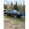 Image 1 : 1977 Chev Silverado 4x4, V8 Auto, Nice c/w blade, showing 90,891 km, runs & moves (needs a boost) SN