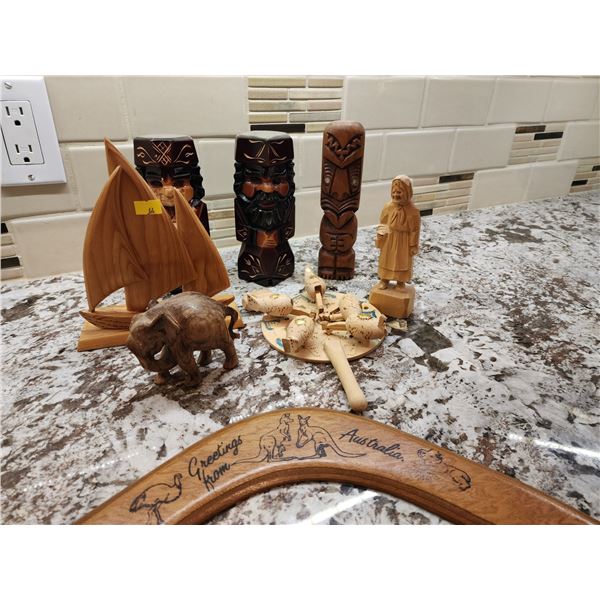 Wood Decor Lot