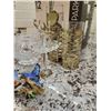 Image 2 : Misc Decor & 12 Pc Glass Set