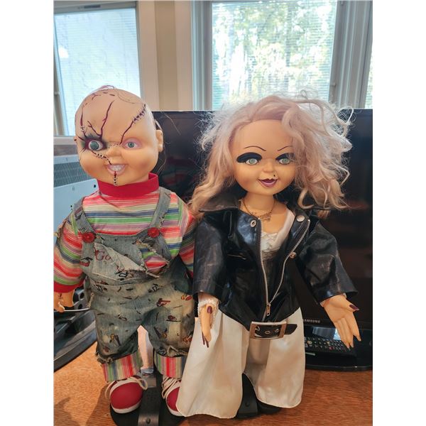 Talking Chuckie & Tiffany Dolls on Stands (2" tall)