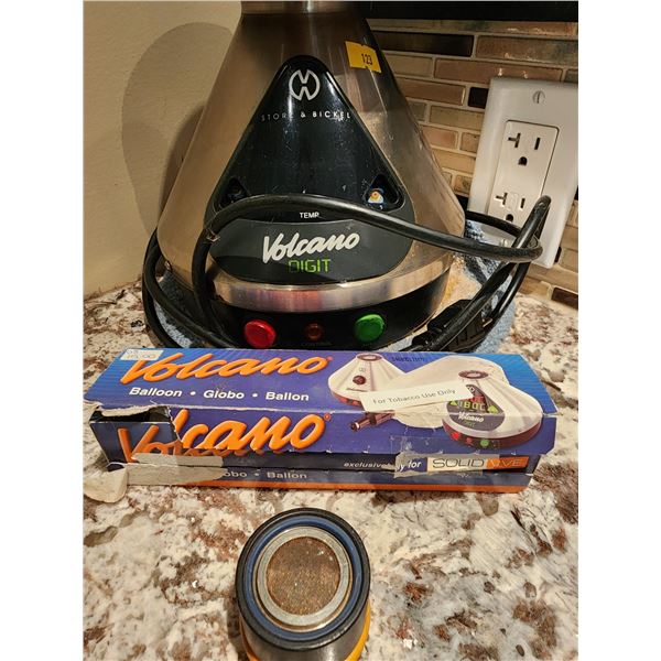 Volcano Digit (Missing Temp Buttons but otherwise Good Working Condition)