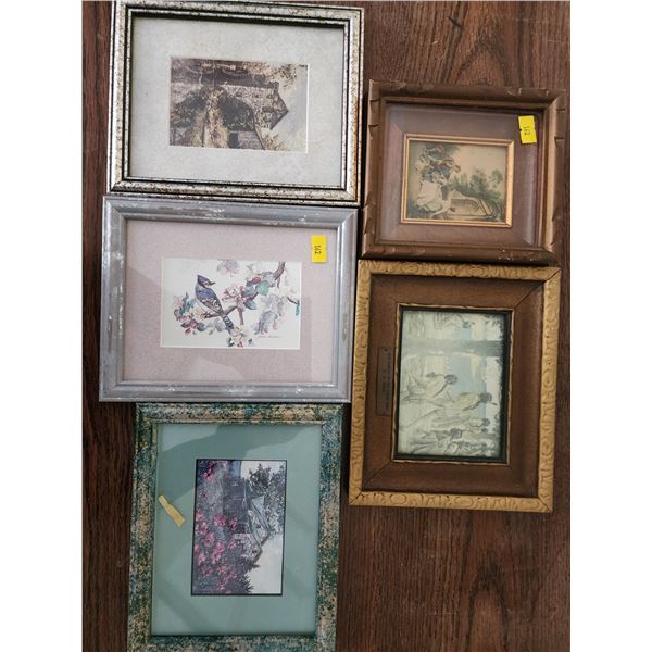 Group of Miniature Decorative Art X5