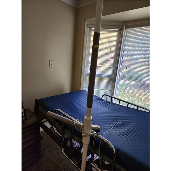 Medical Support Pole for Upright Assistance (disassembly required)