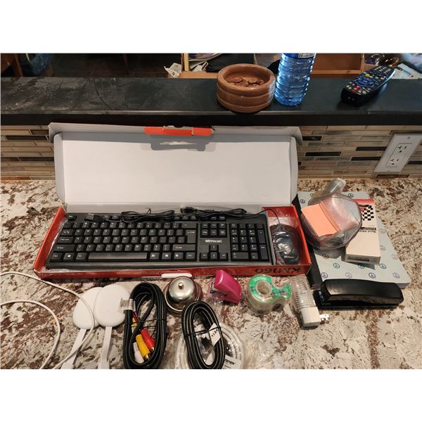 USB Keyboard and Office Supplies