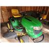 Image 1 : John Deere Ride-on Lawn Tractor 2004 L110