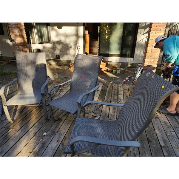 Set of 3 Comfortable Relaxation Patio Chairs