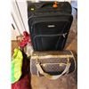 Image 1 : Dog Carrier with Dog Coats and Rolling Suitcase