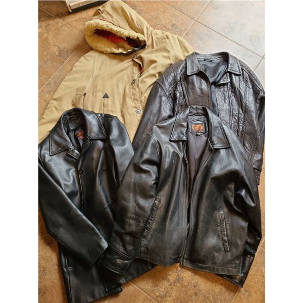 Set of 4 Men's Coats (3 Leather and 1 Parka) Size Large