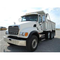 MACK CV713 GRANITE TRI-AXLE DUMP TRUCK, s/n 1M2AG11Y96M030184: