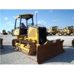 JOHN DEERE 450J CRAWLER TRACTOR, s/n 107367: