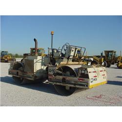 INGERSOLL-RAND DD90 TANDEM VIBRATORY SMOOTH DRUM COMPACTOR, s/n 140633: