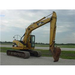CATERPILLAR 313B CR HYDRAULIC EXCAVATOR, s/n BAS00269: