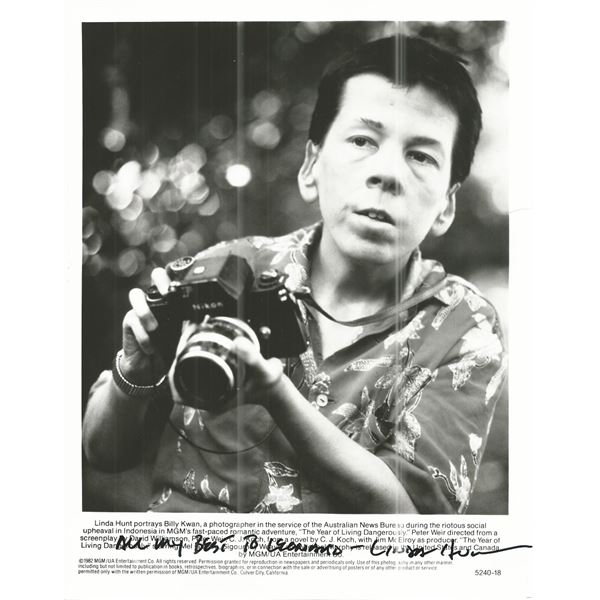 Linda Hunt signed photo