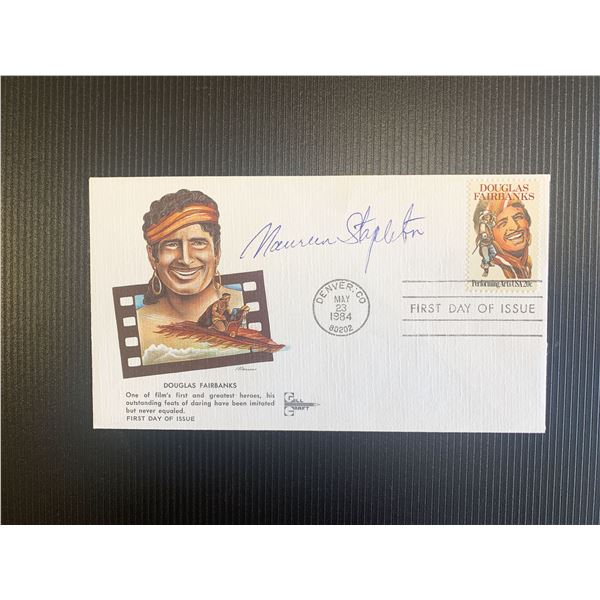 Reds Maureen Stapleton signed first day cover