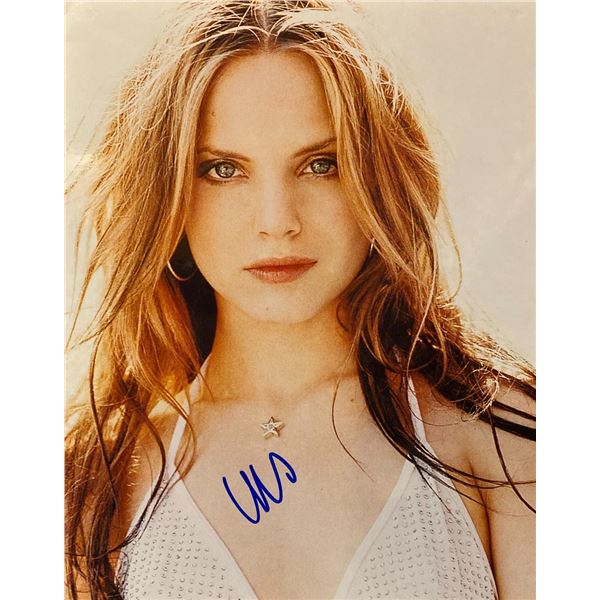 Mena Suvari signed photo