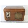Image 1 : Vintage Wooden De Forest Radio (as is)