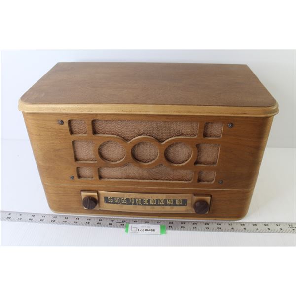 Vintage Admiral Wooden Radio (as is)