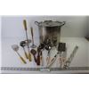 Image 1 : Stainless Steel Pot - Assortment of Kitchen Utensils
