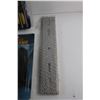 Image 6 : 32 pc Woodworking Knife Set, DC to AC Power Inverters 300W, Shrink Tube, Ceramic Heater and Assorted