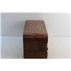 Image 4 : Midland Vintage Wooden Radio - As Is