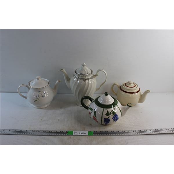 Ceramic Tea Pots - Chipped