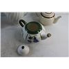 Image 8 : Ceramic Tea Pots - Chipped