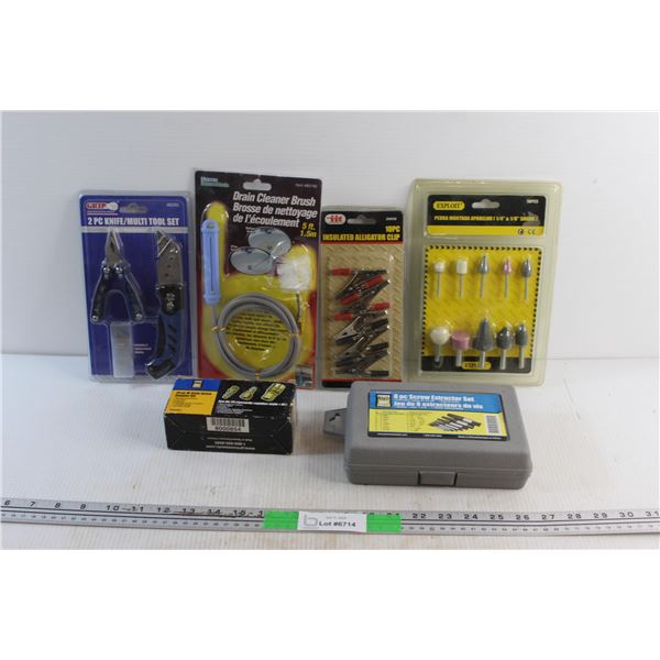 2pc Knife/Multi Tool Set, Drain Cleaner Brush. 8pc Screw Extractor Set, 24 pc M Style Quick Coupler 