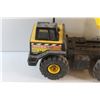 Image 4 : Tonka Mighty Heavy Duty Truck Toy