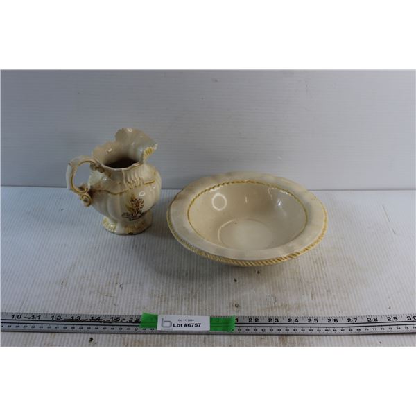Ceramic Pitcher and Basin