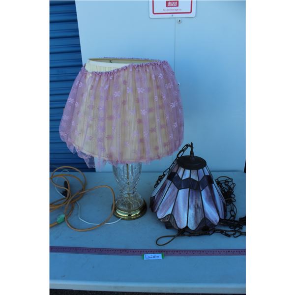 ***Vintage Stained Glass Swag Lamp & Glass w/Tulle Shade Lamp