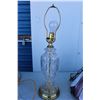 Image 4 : ***Vintage Stained Glass Swag Lamp & Glass w/Tulle Shade Lamp