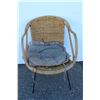Image 1 : ***Wicker Chair w/ Cushion w/Metal Base - Some Wear