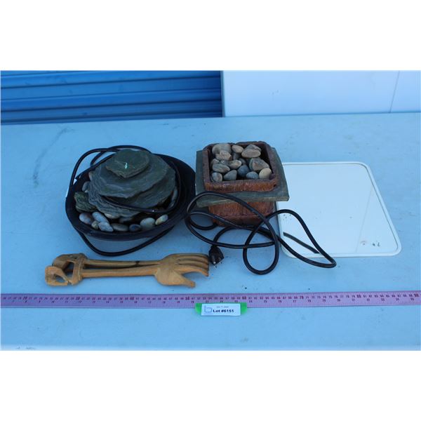 ***(2) Desk Fountains & Mirror & Back Scratcher