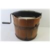 Image 3 : Sterling 5 Quart Freezer Manual Ice Cream Maker (as is)