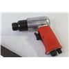 Image 2 : Air Tools - 3/8" Ratchet - Air Gun (missing tip)